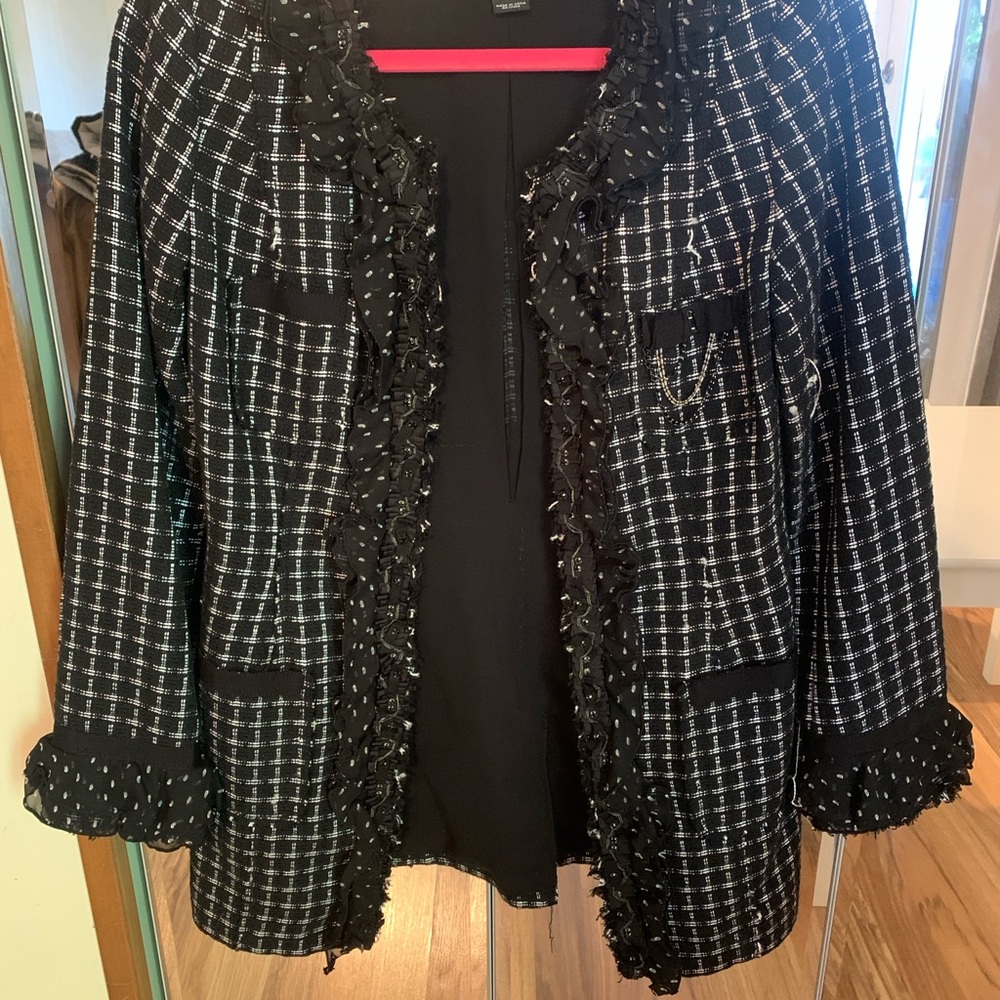 Elegant Black and White Tweed Blazer